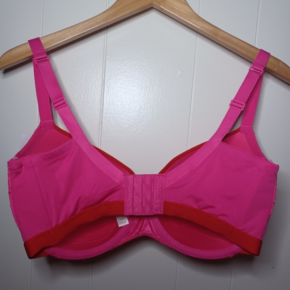 Cacique Pink and Red Lace Bra with Underwire Support - Picture 2 of 8